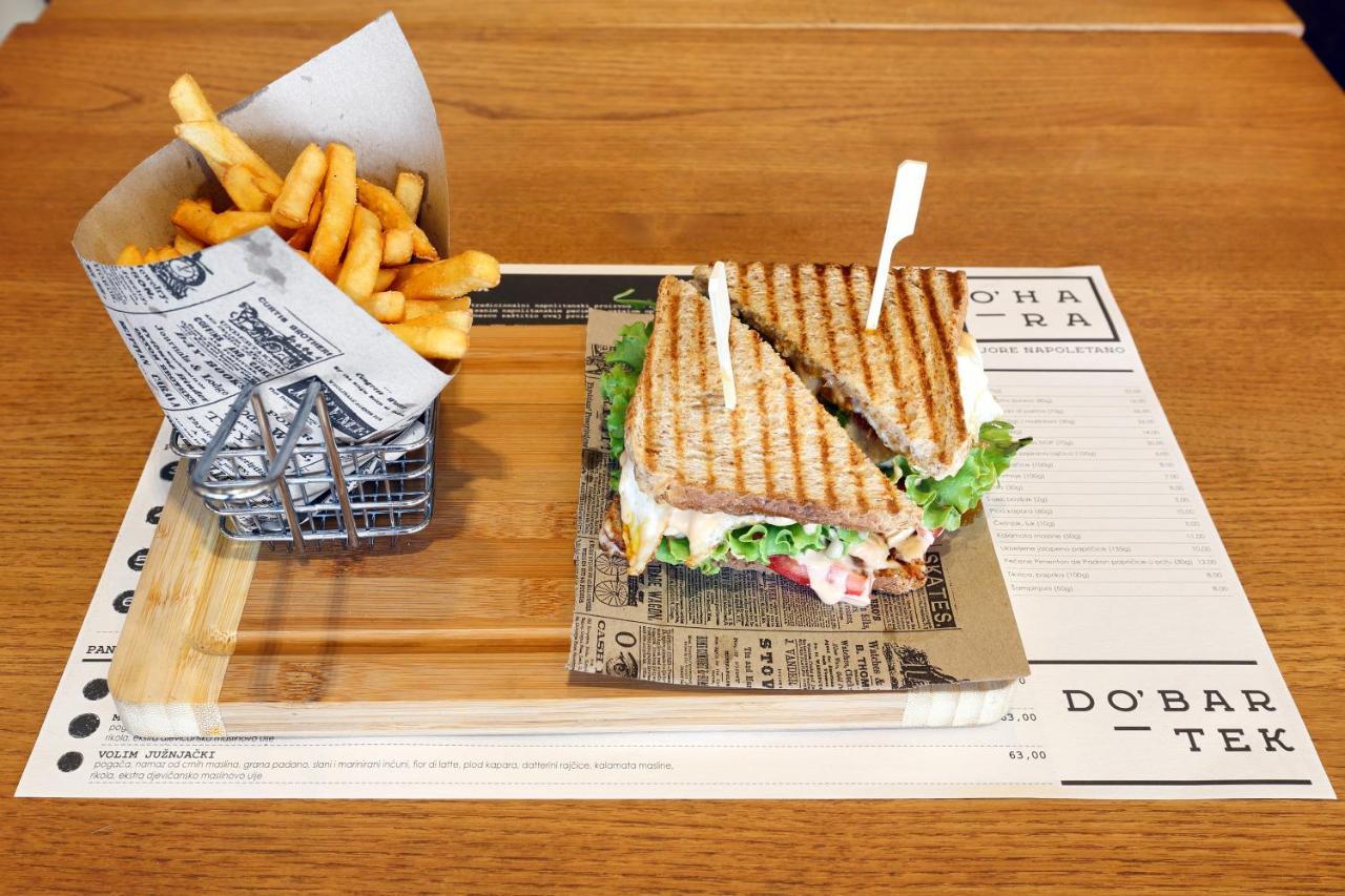Deluxe Apartments & Rooms Revis 리예카 외부 사진