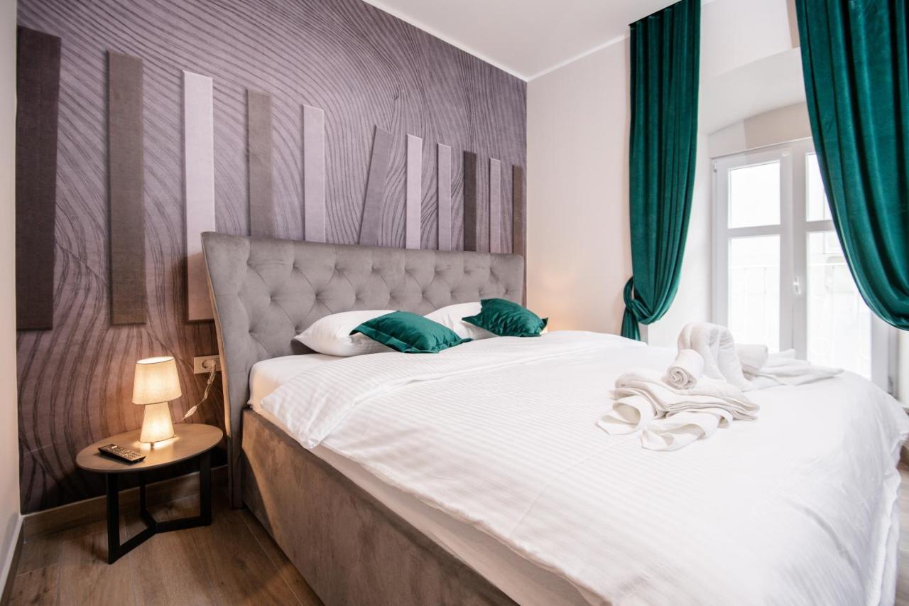 Deluxe Apartments & Rooms Revis 리예카 외부 사진