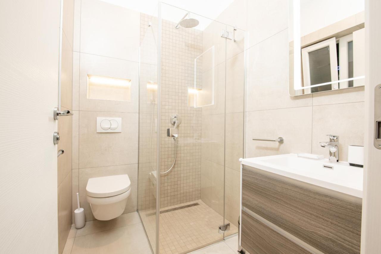 Deluxe Apartments & Rooms Revis 리예카 외부 사진