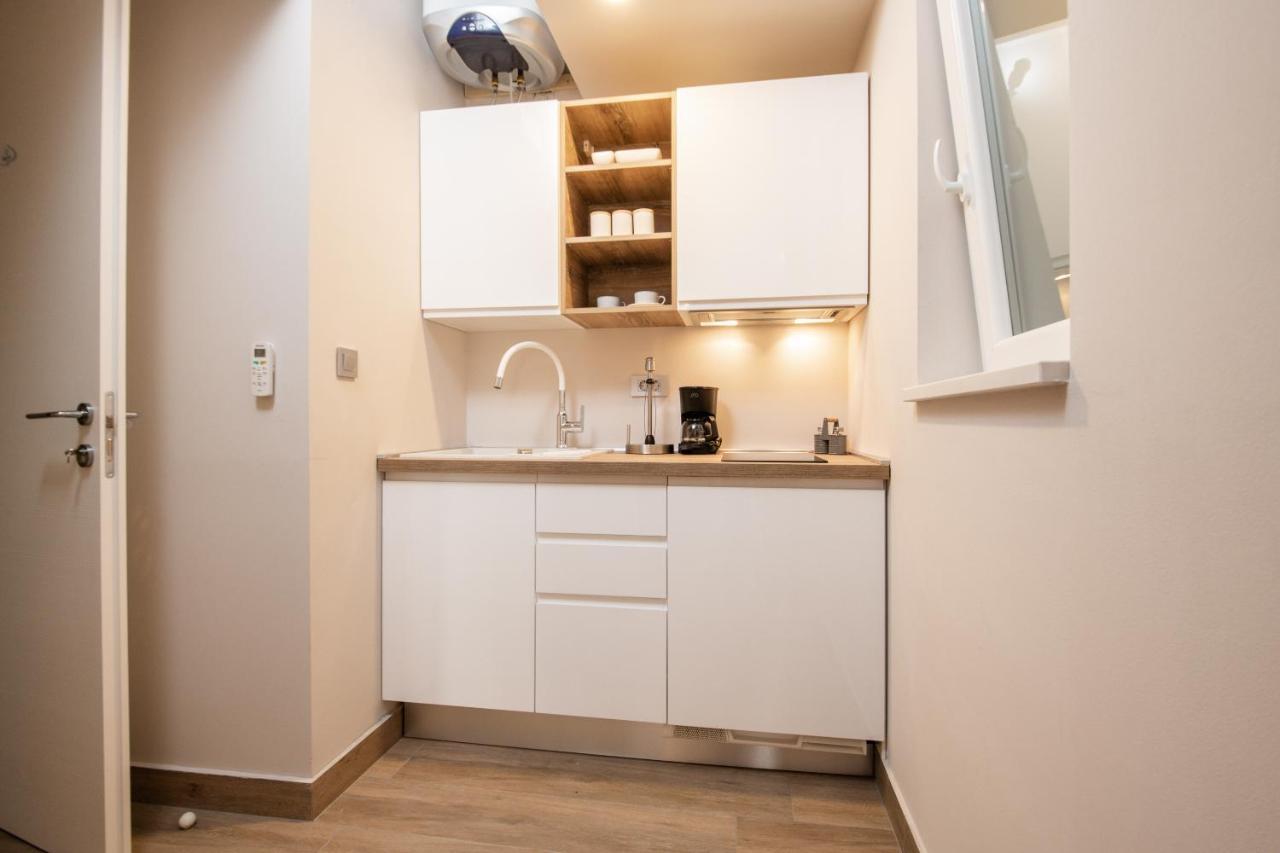 Deluxe Apartments & Rooms Revis 리예카 외부 사진