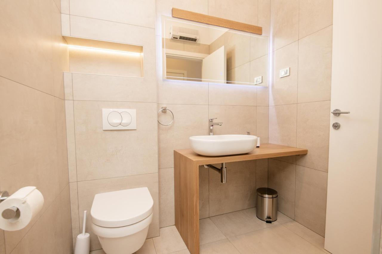 Deluxe Apartments & Rooms Revis 리예카 외부 사진